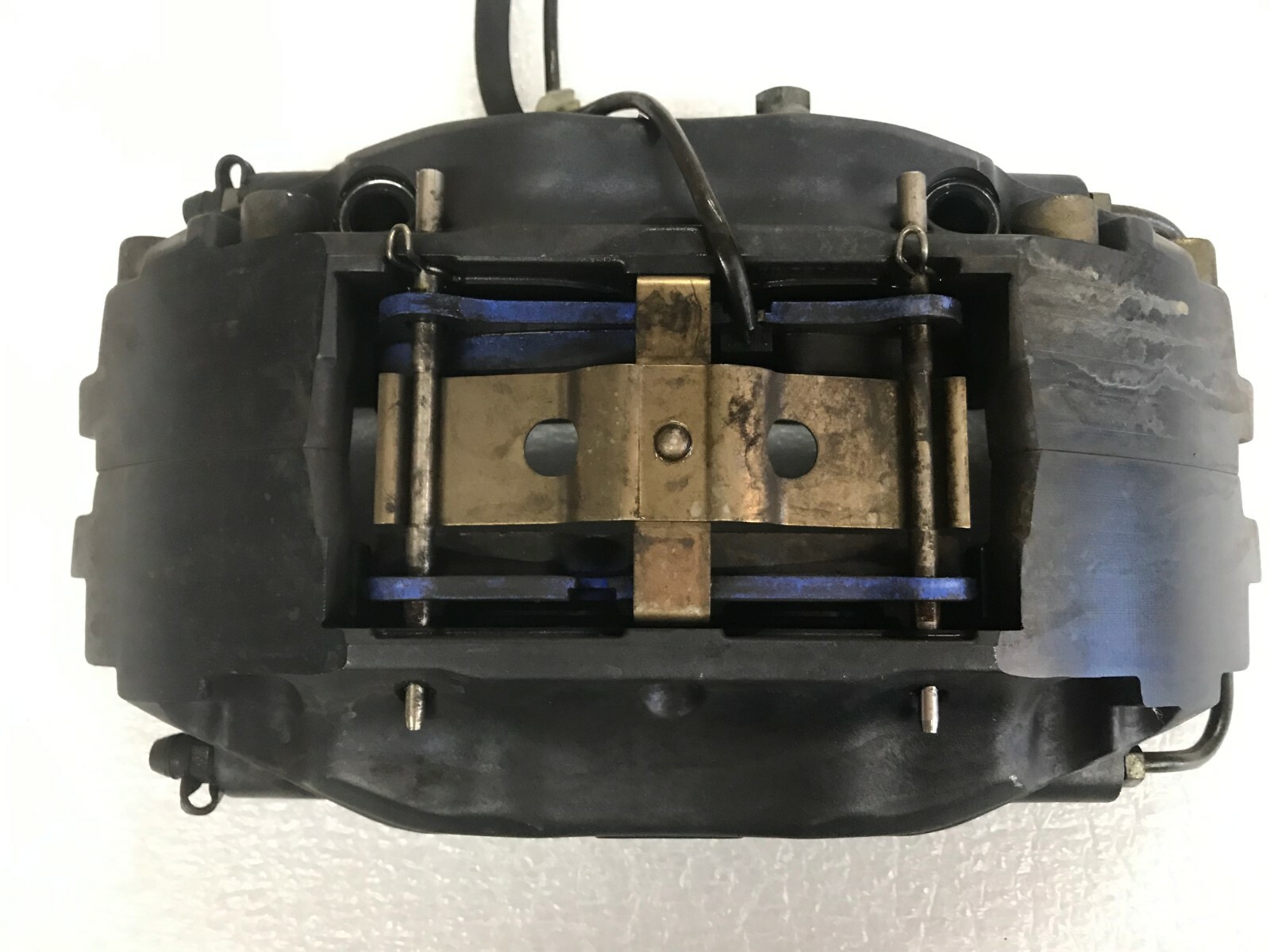 LAMBORGHINI MURCIELAGO FRONT LEFT DRIVER LH BRAKE CALIPER W/ LOGO OEM 0031008999