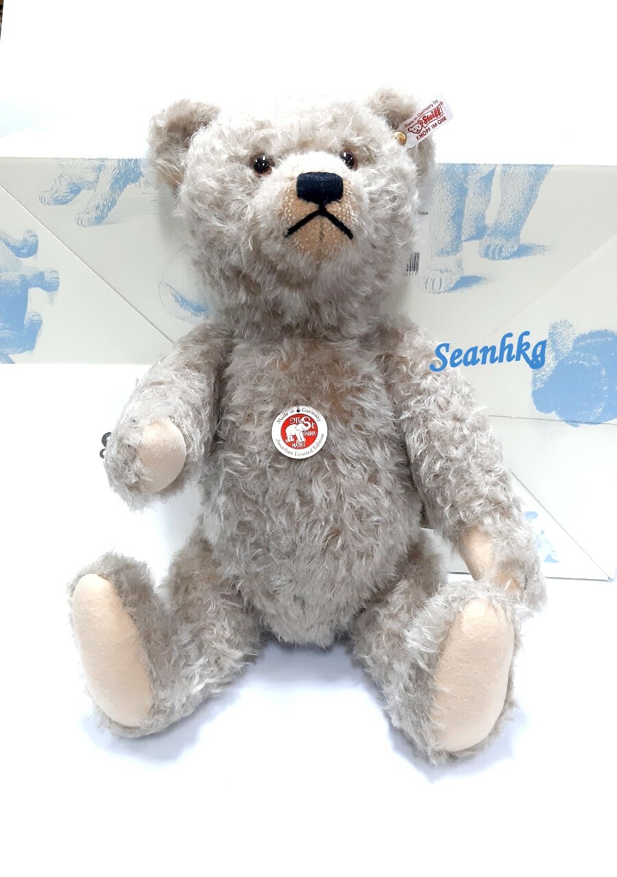 grey steiff bear