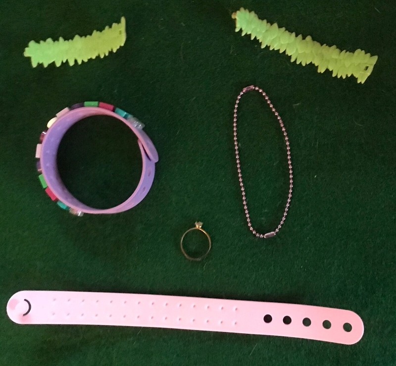 GR 29 Mixed Lot of a Child's Bracelets (3), Ring & ???!