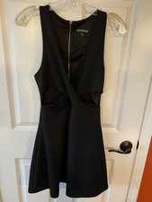 Express Size 4 Womens Black Cut Out Sides Sleeveless Deep V Neck A Line Dress