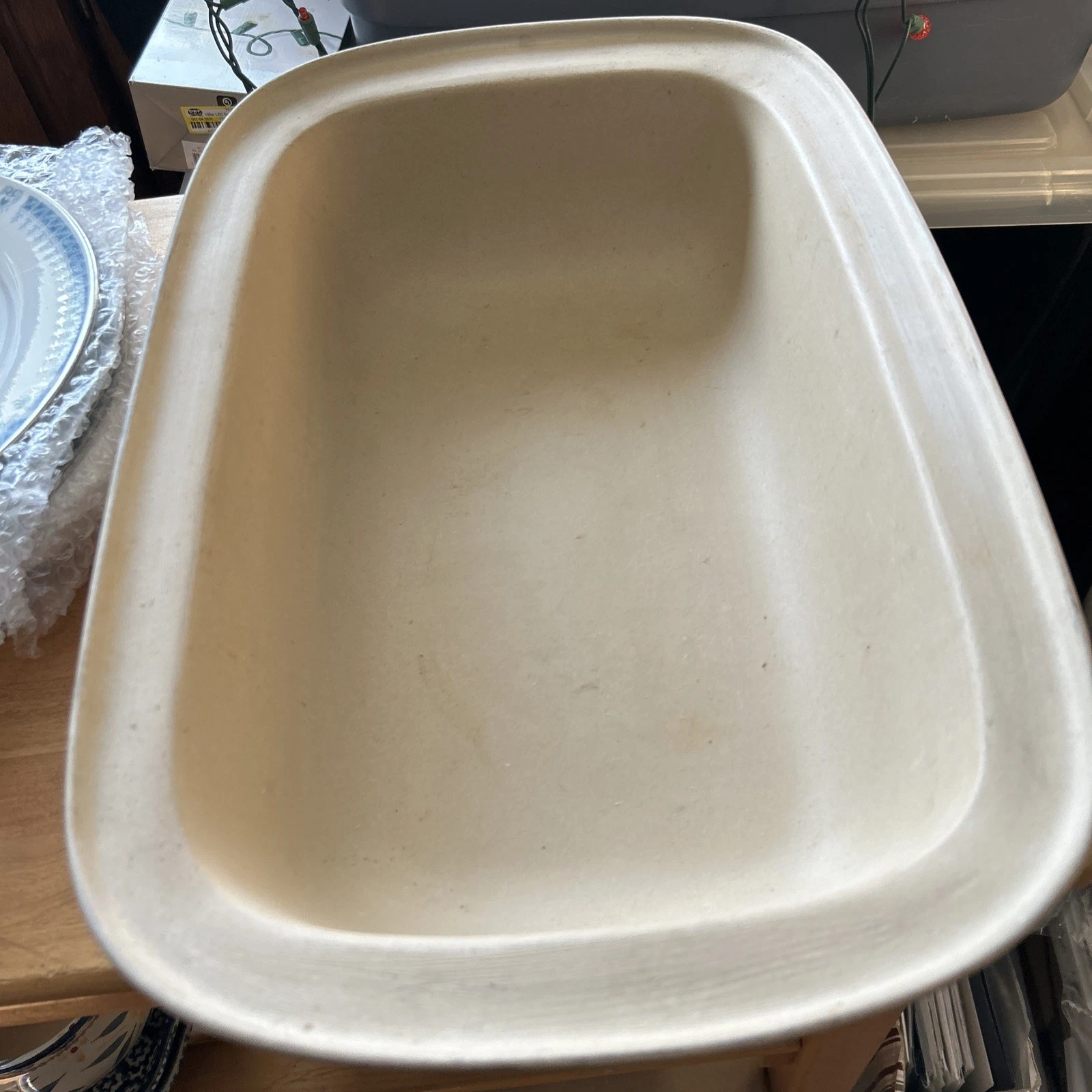 Pampered Chef Heritage Collection Roasting Pan 11 x 17 x 4 Wide Edge Stoneware