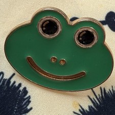 Enamel Pin Frog Brooch Lapel Jewelry Cute Froggy Amphibian Bag Hat Backpack New