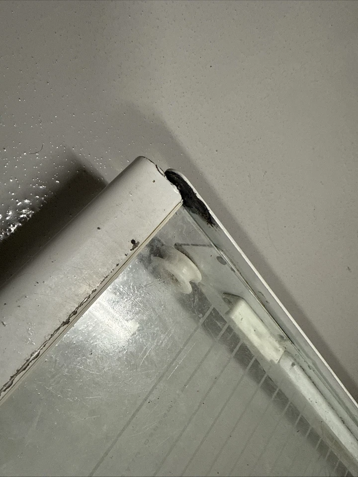 Estante desplegable para refrigerador Sub-Zero P# 4180790 7005826 Foto 3 de 4