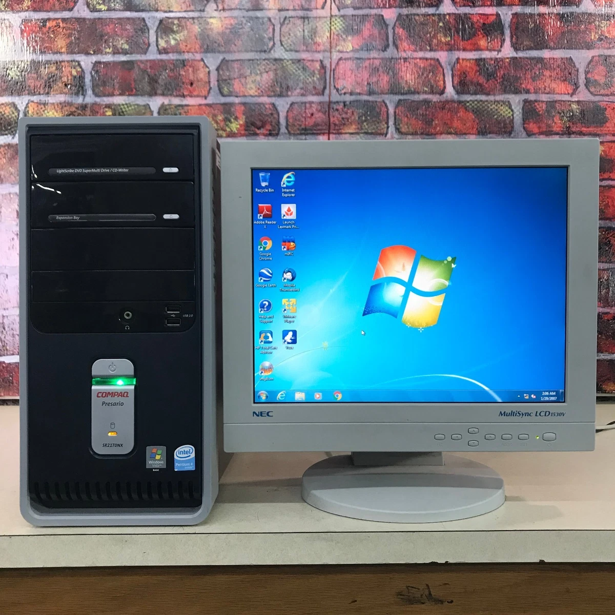 Windows 7 Intel Pentium 4 PC Desktops & All-In-One Computers for