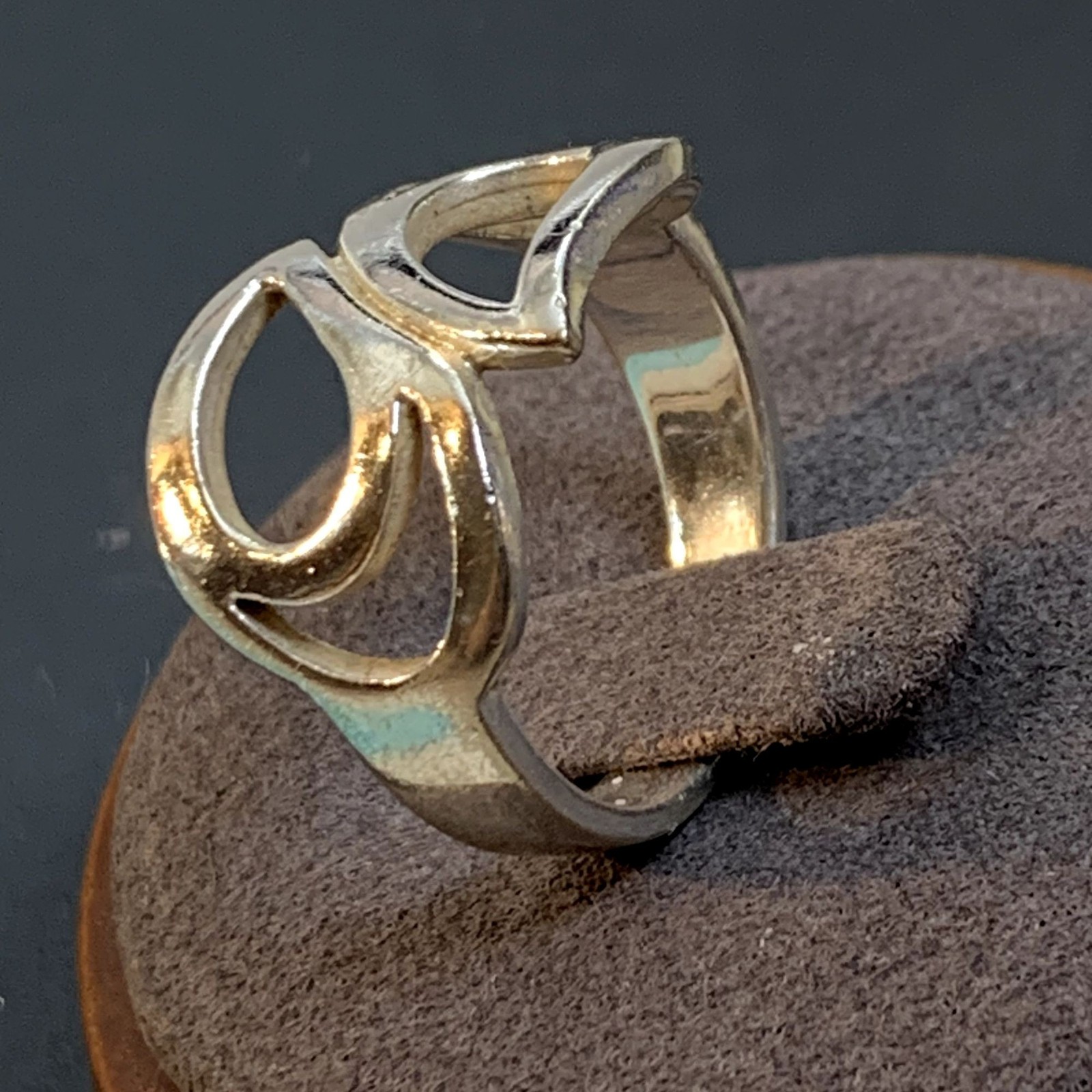 Double Teardrop Design Bypass Statement Ring VTG … - image 2