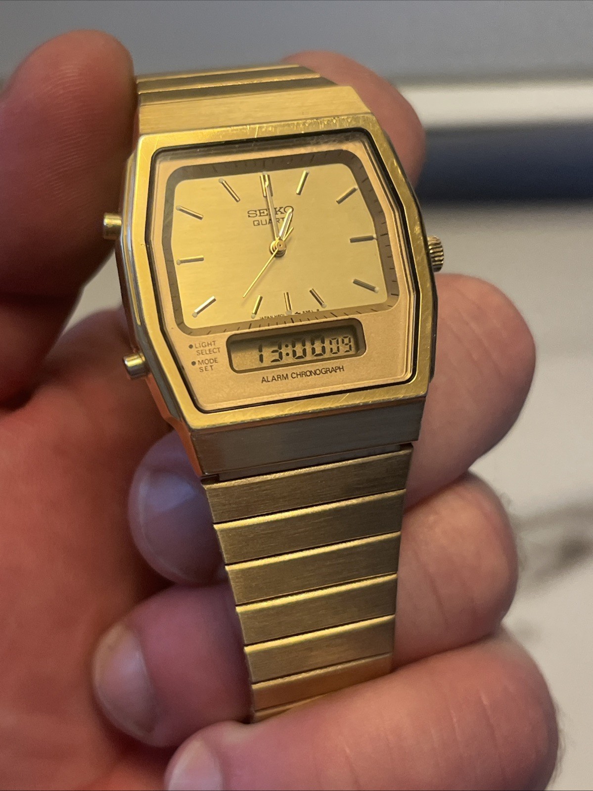 Seiko Men's Analog Digital Watch H601-5400 Vintage