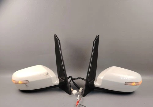 2004 HONDA Elysion RR1 WHITE COLOR  Power Folding Side Mirror LAMP 9 PIN OEM JDM