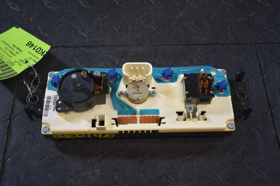 Chevy S10 2003 panel de control de temperatura manual HAC 15098964 Foto 2 de 3