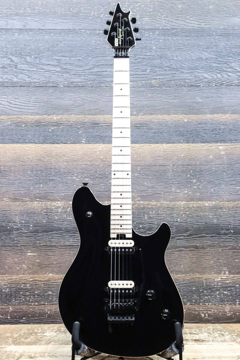 EVH Wolfgang Special Maple Fingerboard Gloss Black Electric Guitar