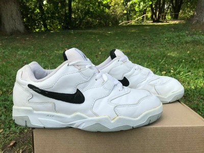 nike tennis shoes agassi