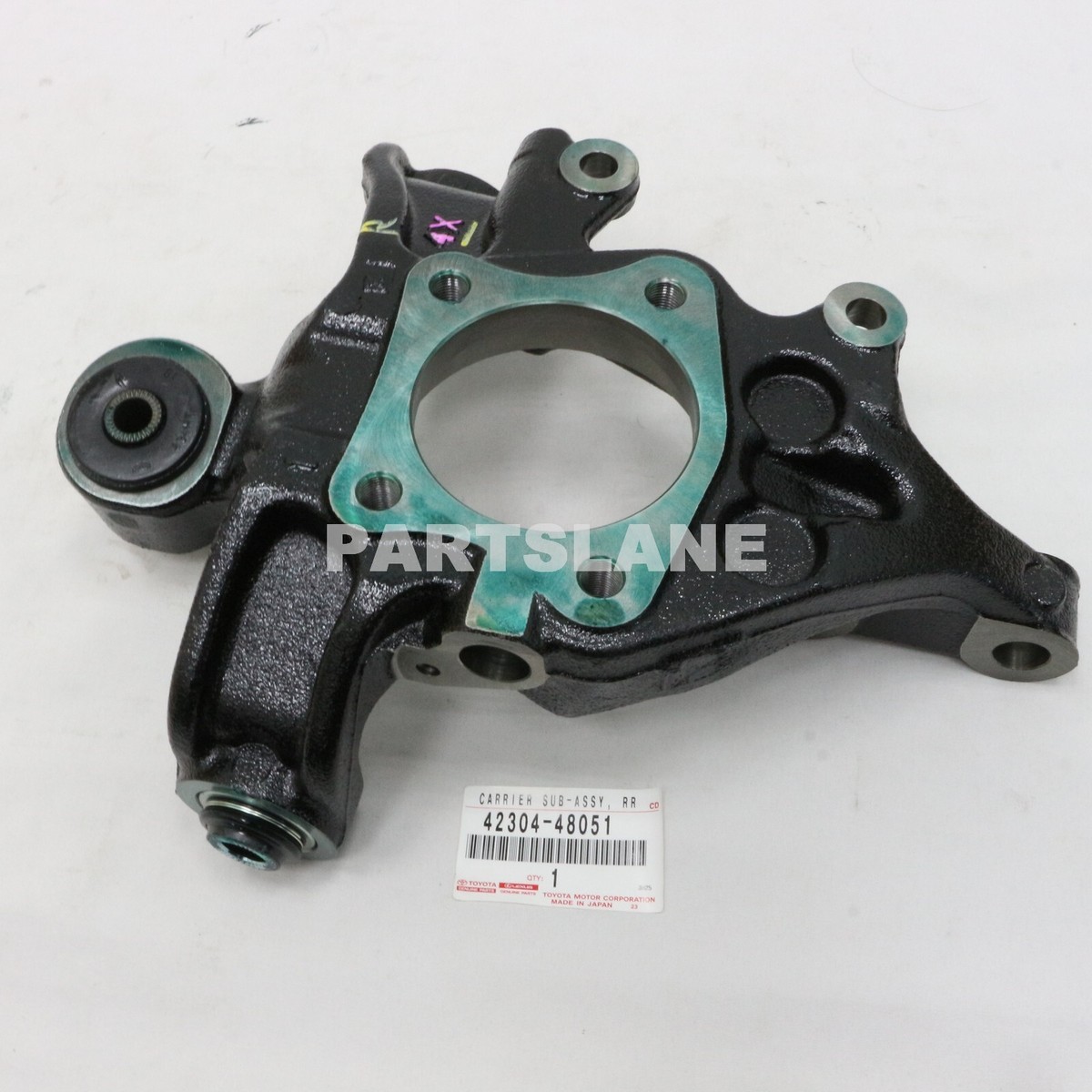 トワニー 42304-48051 Toyota OEM Genuine CARRIER SUB-ASSY, REAR AXLE, RH | eBay