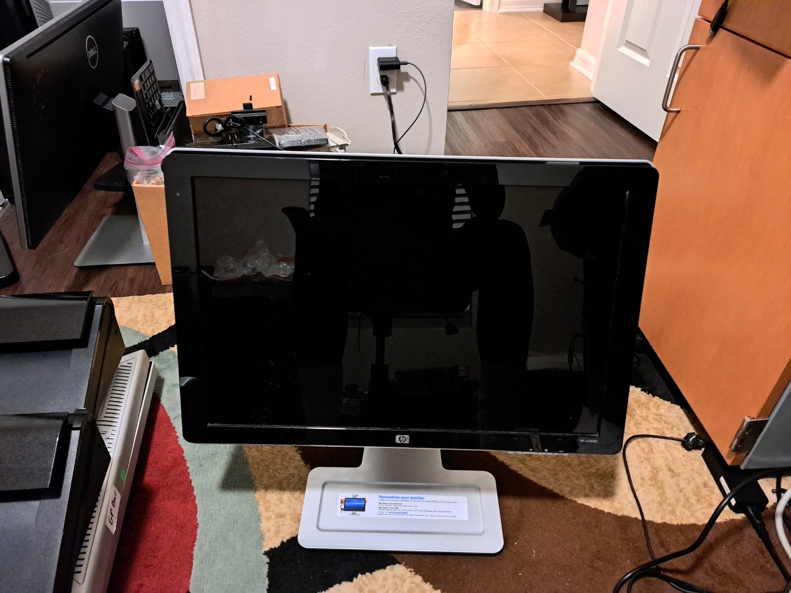 HP w2408h 24” Vivid Color Widescreen HDMI LCD Monitor 1920x1200 with Stand eBay