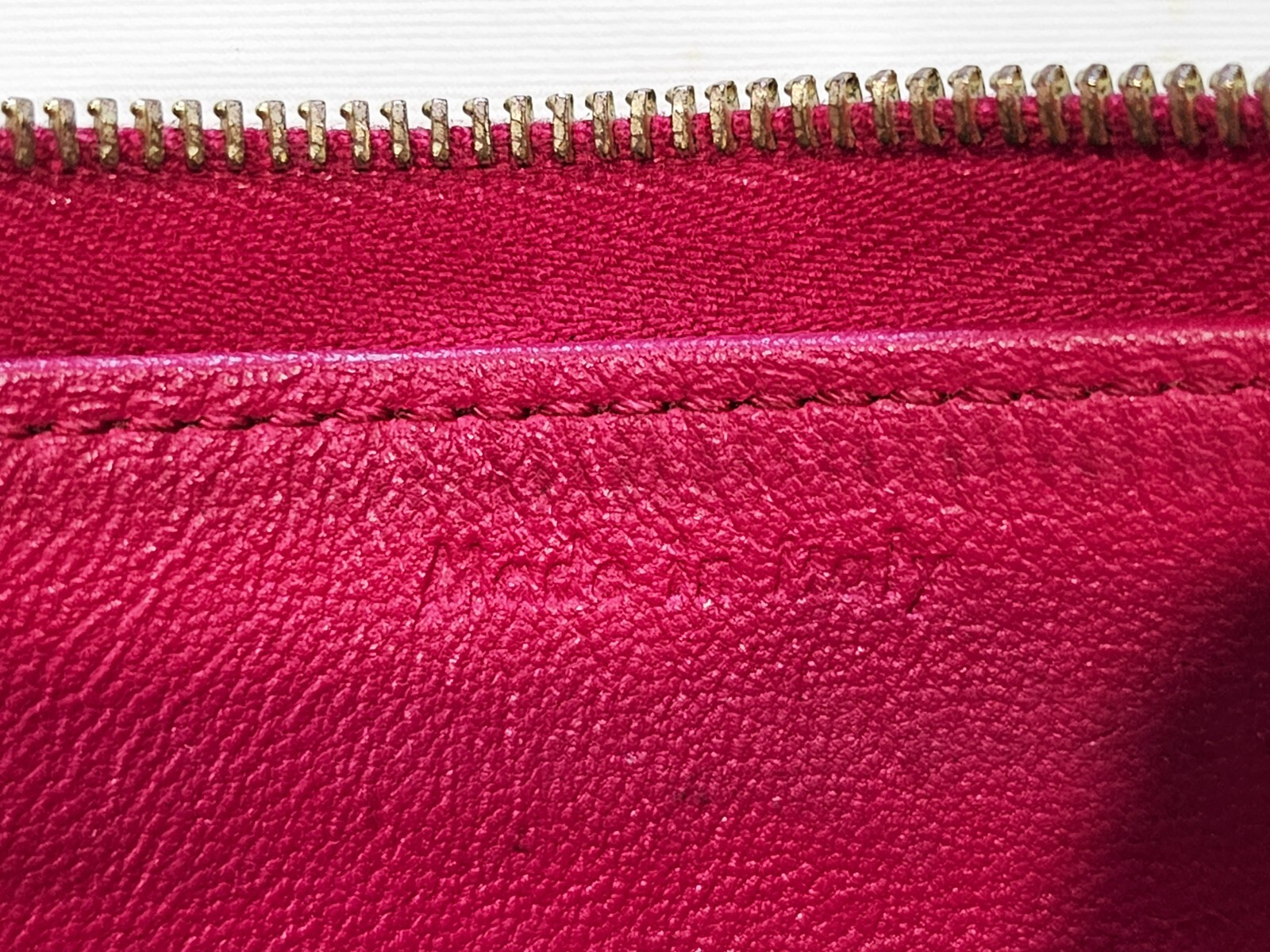 Unique CELINE Women's Snakeskin Python Leather Lo… - image 5