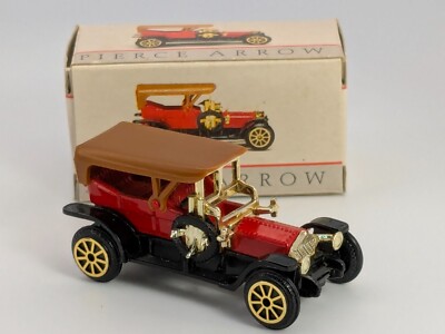 Vintage Readers Digest Red Pierce-Arrow #302 Miniature Toy Car 1:64 New In Box