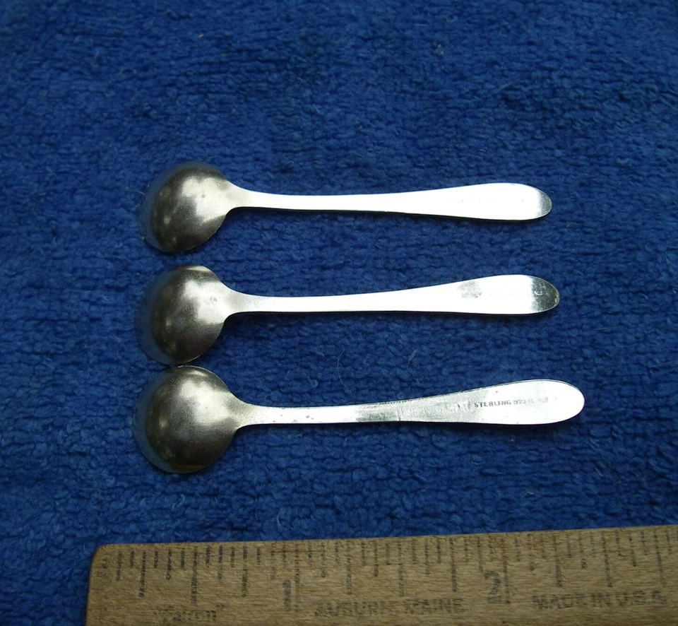 Juego 3 CUCHARAS DE SAL RODEN BROS Canadian Sterling - Patrón acanalado - Sin precio base Foto 3 de 4