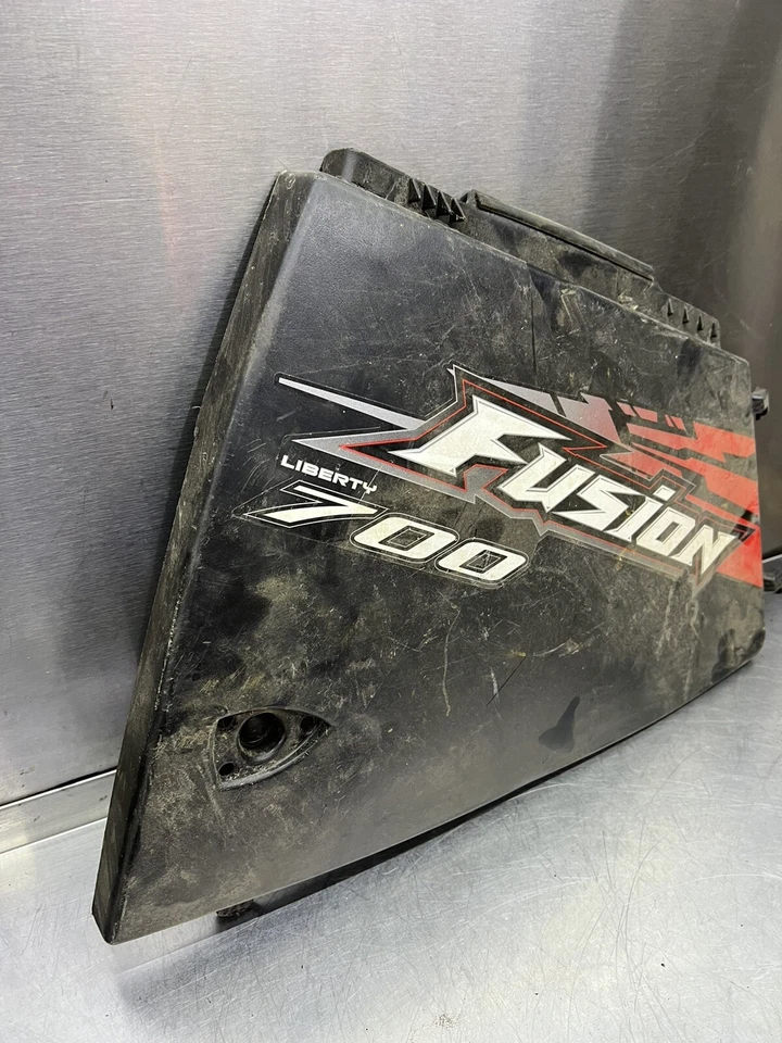 2005 - 2006 Polaris Fusion 700 900 右侧面板 2632876 — 第 3/4 张图片