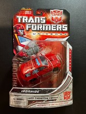 Transformers Universe Classic Series Autobot Ironhide w Converting Cannon NIP