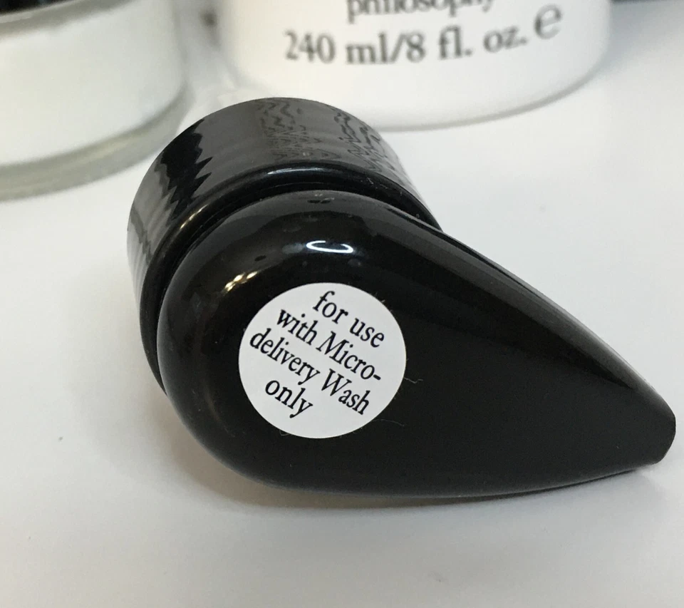 Philosophy THE MICRODELIVERY EXFOLIANTE Lavado Facial 8 OZ y Cuerpo🎁 + Bomba Especial Foto 4 de 4