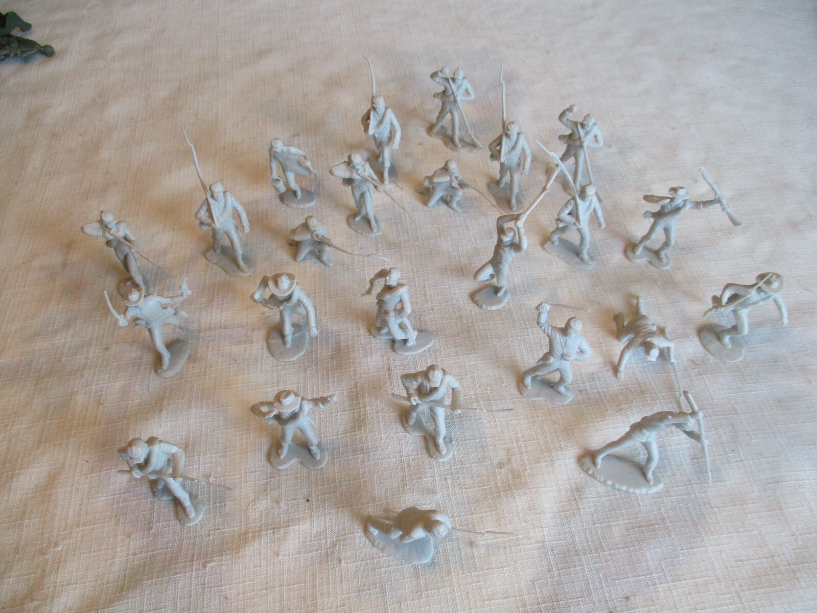 24 Vintage Marx Civil War Playset Confederate Light Gray Soldiers eBay