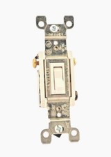 Leviton 1453-ISP 15 Amp, 120 Volt, Toggle Framed AC Quiet Switch 3-Way