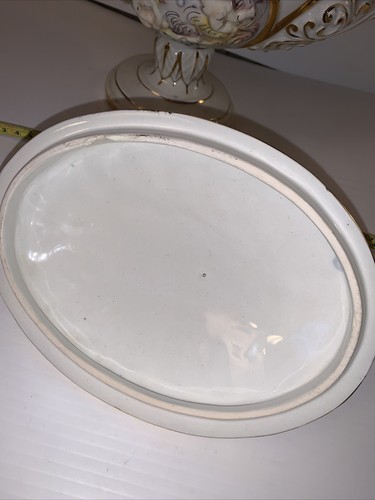 Vintage Keramos R. capodimonte Footed bowl with lid Italy raised cherub design - Picture 7 of 12