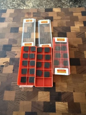 New (28 Pcs) SANDVIK Coromant SEK 43A / SEKN 12 04 AZ 3040 Carbide Inserts