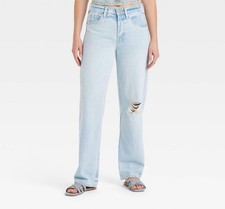 Women's Mid-Rise 90's Baggy Denim Jeans - Universal Thread Light wash 8S