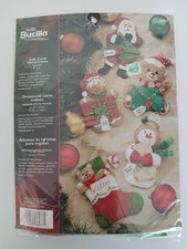 Bucilla Plaid Felt Gift Card Ornaments Kit 2007 Set Of 5 Terry Bertone Designs