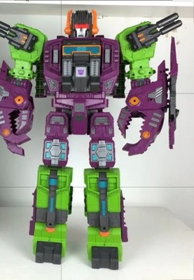 Transformers Earthrise Titan Class Scorponok   komplett   Vitrinenstück   TOP
