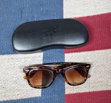 Ray-Ban New Wayfarer RB2132 902/58 Polished Havana Sunglasses Square Full 19931