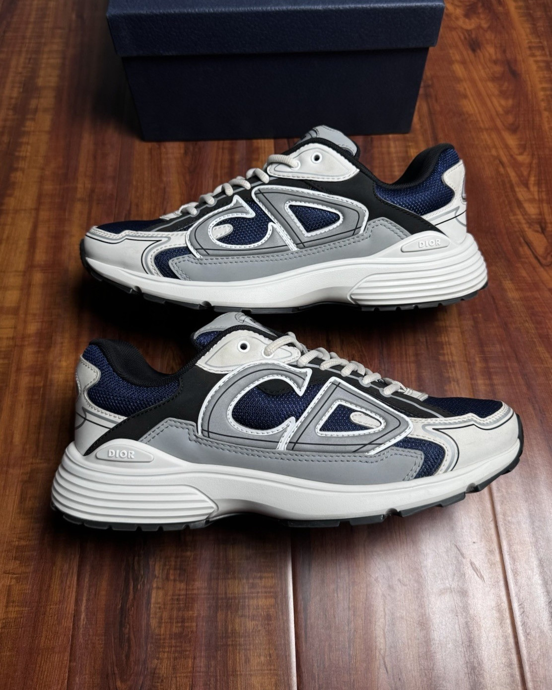 Dior B30 Reflective CD Mens White Navy Blue Grey Black Sneakers - Size 42D 9US