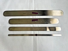 Set Of 4 SSI Ultra 22-0006, 22-0017, 22-0025, 22-0027 Malleable Retractors