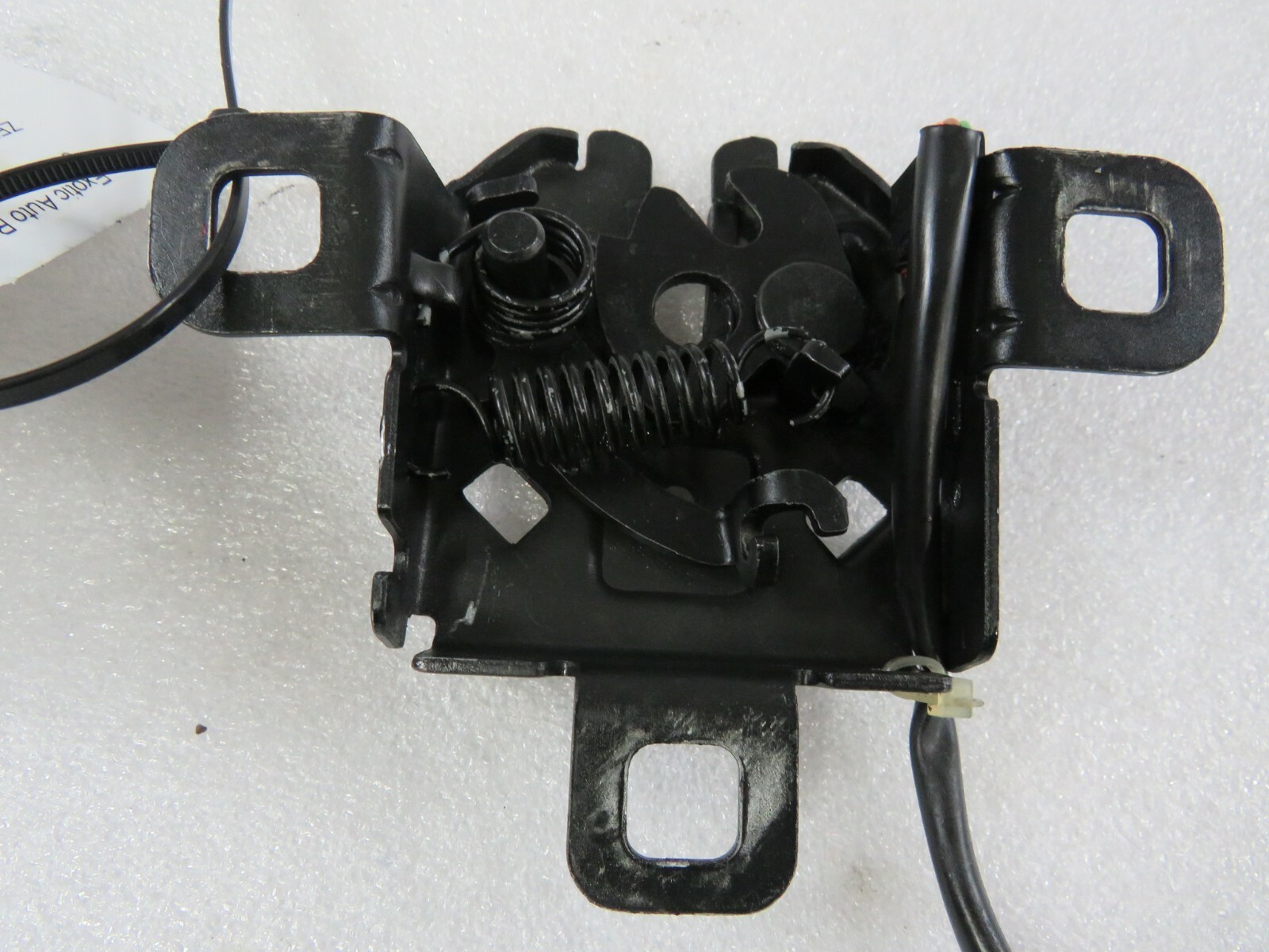 Ferrari 458 Italia Spider, 488, Deck Lid Latch, Used, P/N 84076100
