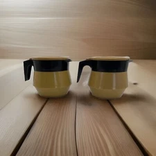 Set of 2 Vintage Vollrath 2410 1 Cup Tea/Coffee Server Plastic Pitcher