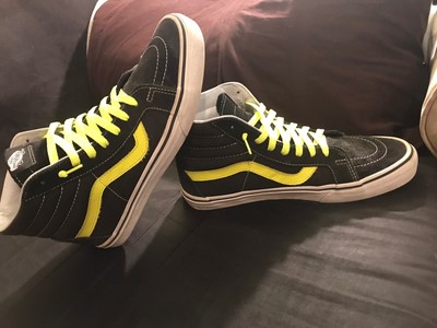 yellow and black vans high tops
