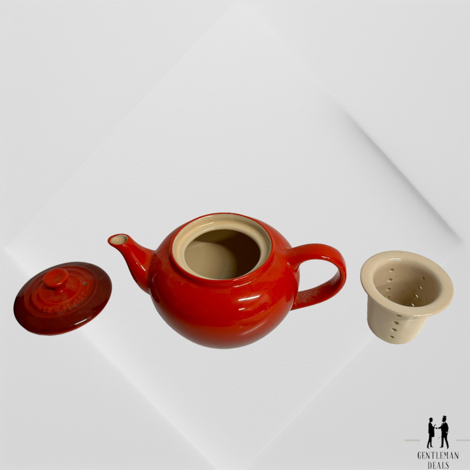 Le Creuset red ceramic teapot with infuser Red Never Used Excellent