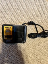 DEWALT DCB115 12V MAX 20V MAX 12-Volt 20-Volt Lithium-Ion Tool Battery Charger