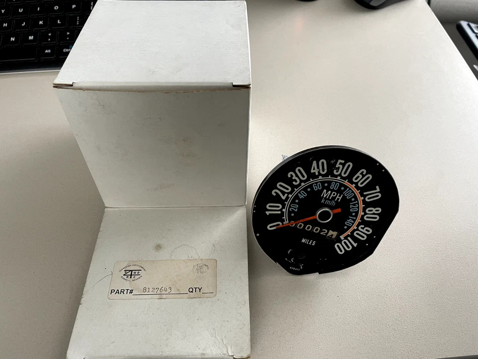 Nuevo de Lote Antiguo Jeep Wagoneer Cherokee FSJ J10 J20 Velocímetro MPH/KPH 1977, 1978, 1979 Foto 2 de 4