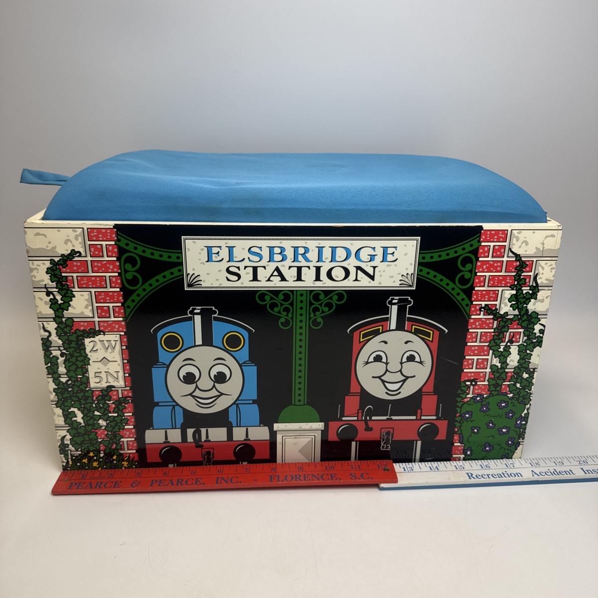 Vintage Wooden Thomas The Train Storage Bench Padded Lid Elsbridge