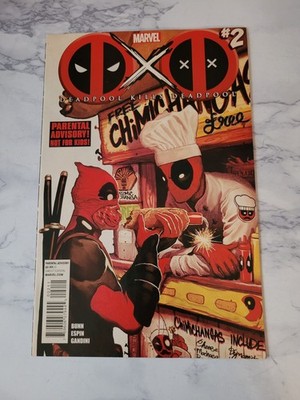 Deadpool Kills Deadpool #2 Marvel Comics (2013) - Superhero Comic - Reading Book
