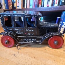 NICE VINTAGE 1930'S MARX  TIN LITHO WIND UP LIZZIE OF THE VALLEY JALOPY SEDAN