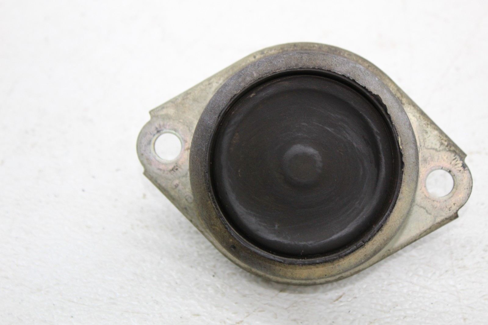 99-01 FERRARI 456 M LEFT ENGINE MOTOR MOUNT