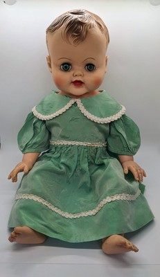 VTG Mid Century Babydoll 19'' Drink/ Wet Big Molded Hair Blinking Green Eyes