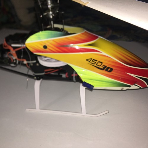 E-Flite RC Hubschrauber Pre-0wned 450-3D ohne Sender. SKU 1100