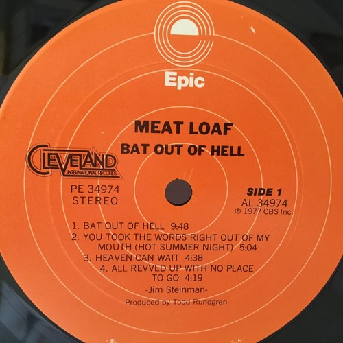MEAT LOAF LP BAT OUT OF HELL - Picture 6 of 6