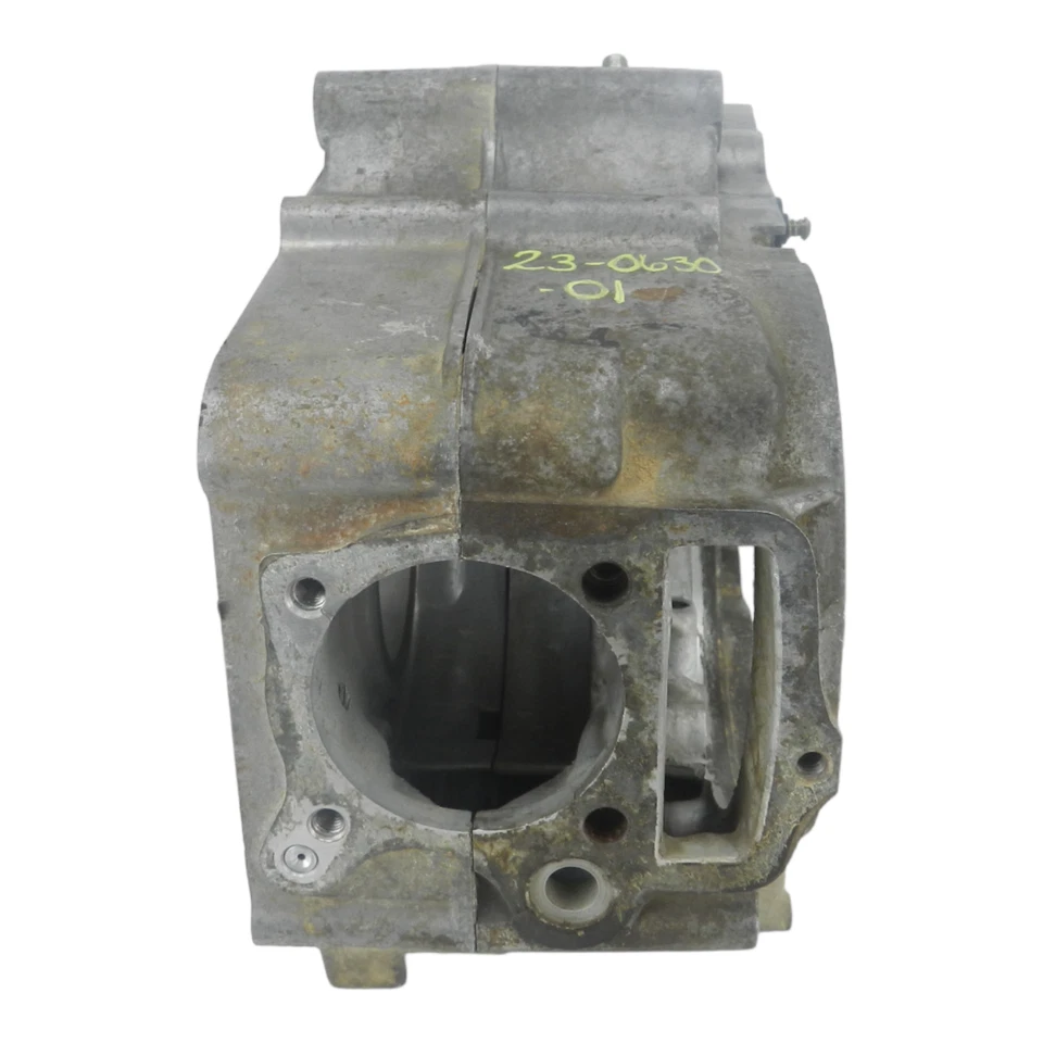 Honda Fourtrax 70 TRX70 1986 cárter juego de cárter izquierdo y derecho 1986 ¡número!! Foto 2 de 4