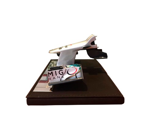 Amalgam 1:12 Mercedes MGP W03 - Picture 2 of 2