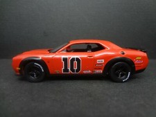 Auto World 2019 Dodge Challenger SRT Hellcat orange - Loose New 1:64