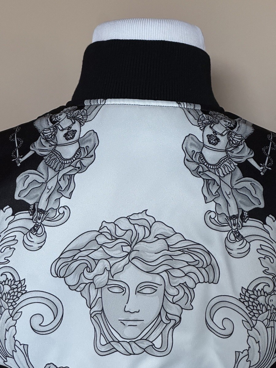 Versace★素敵!Medusa Print Women's Blouson Nylon Jacket NWT $1990 Versace Medusa Print Women's Blouson Nylon Jacket
