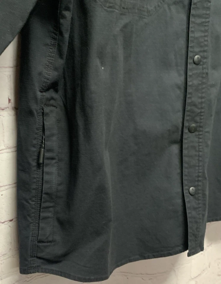 BASS OUTDOOR 中号男式防撕裂实用夹克衬衫夹克黑色新品 — 第 4/4 张图片